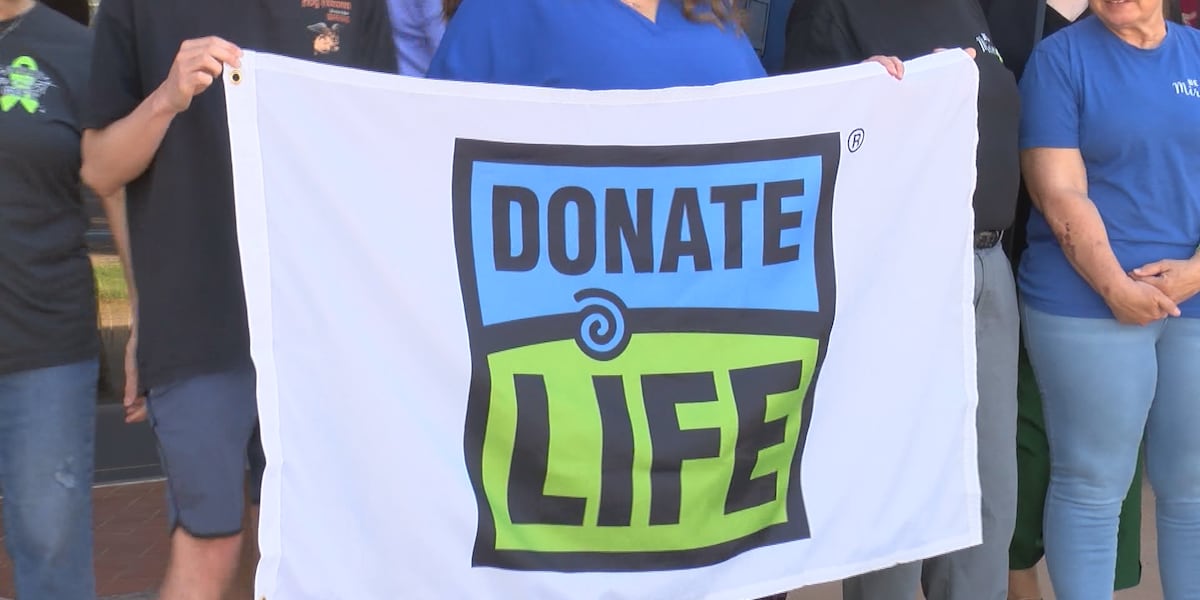 Flag raising ceremony honors organ donors: A tribute to National Donate Life Month [Video]