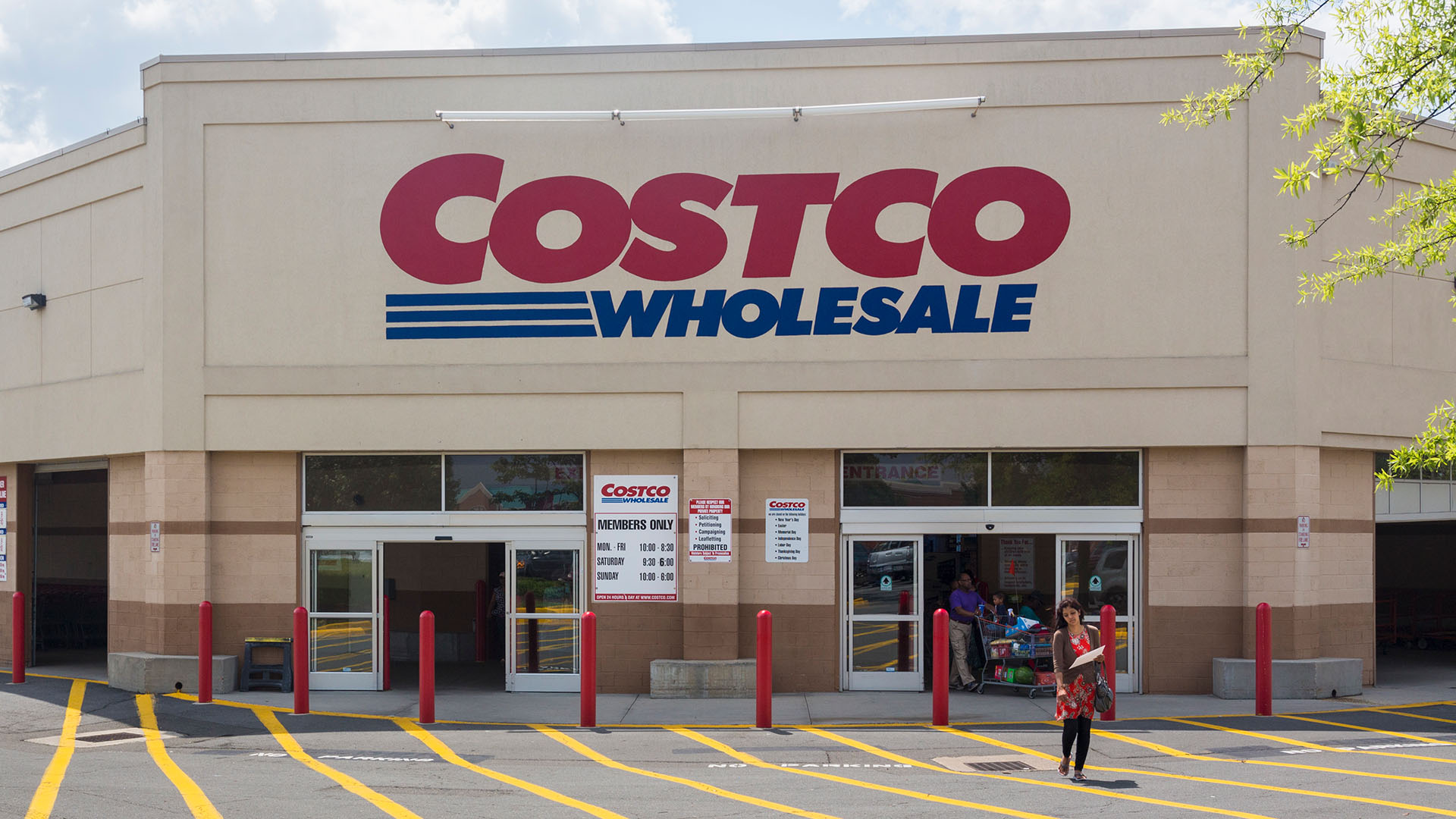 Costco food court may roll out major menu change after years-long backlash from customers threatening to boycott store [Video]