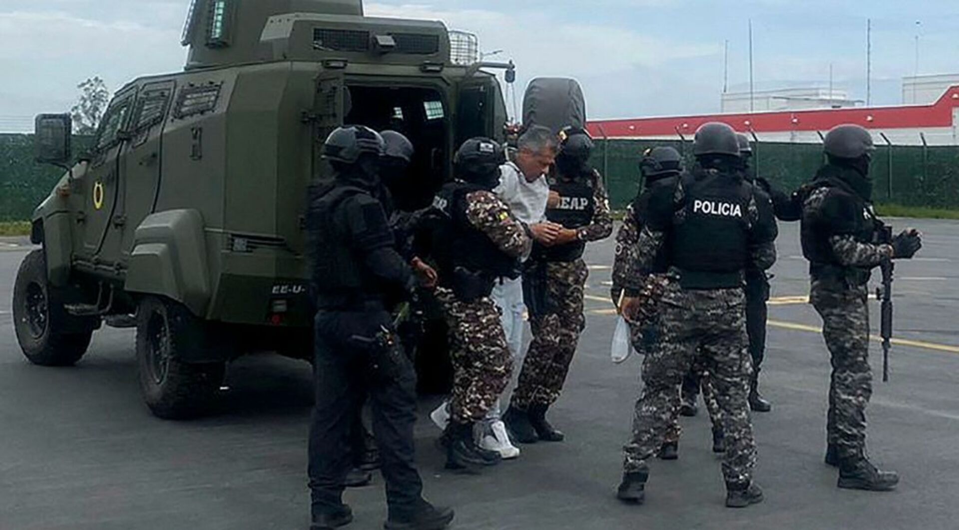Ecuador ex-VP Jorge Glas hospitalised after capture from Mexico embassy | Politics News [Video]