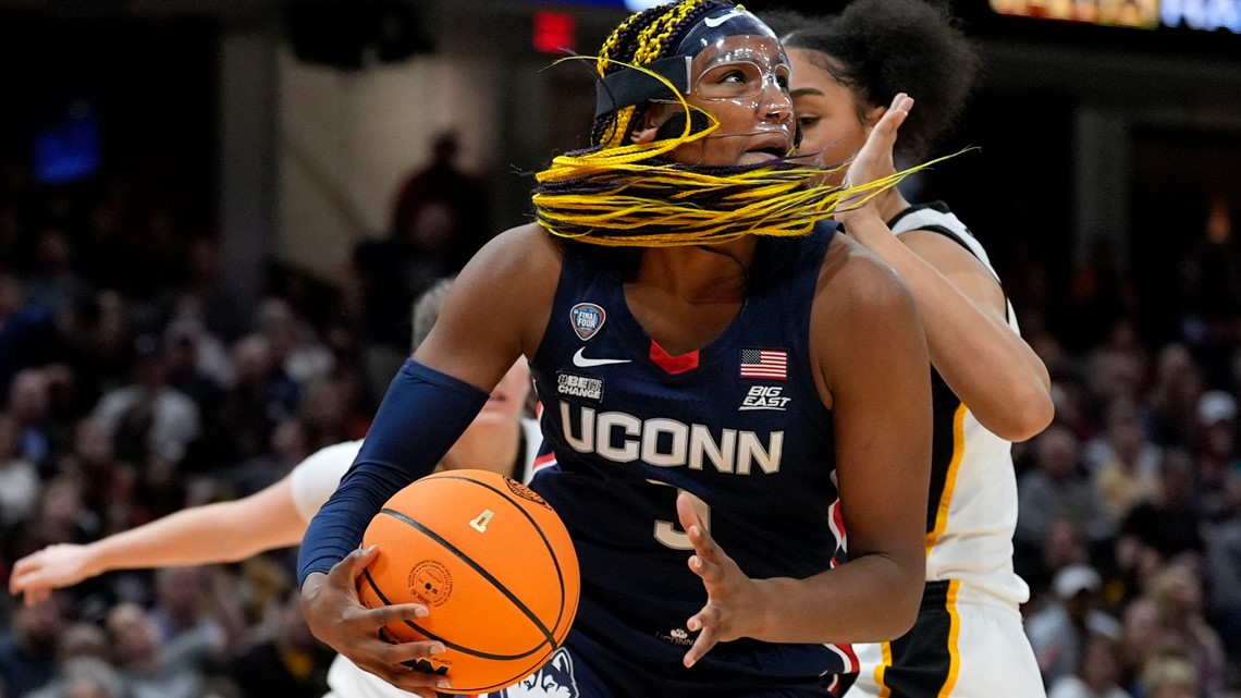 UConn’s Aaliyah Edwards is ready to achieve pro dream [Video]
