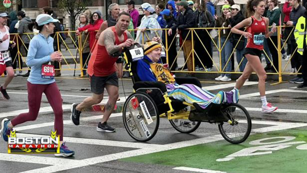 Man who suffered spinal injury playing HS hockey among those taking to the Boston Marathon course – Boston News, Weather, Sports [Video]