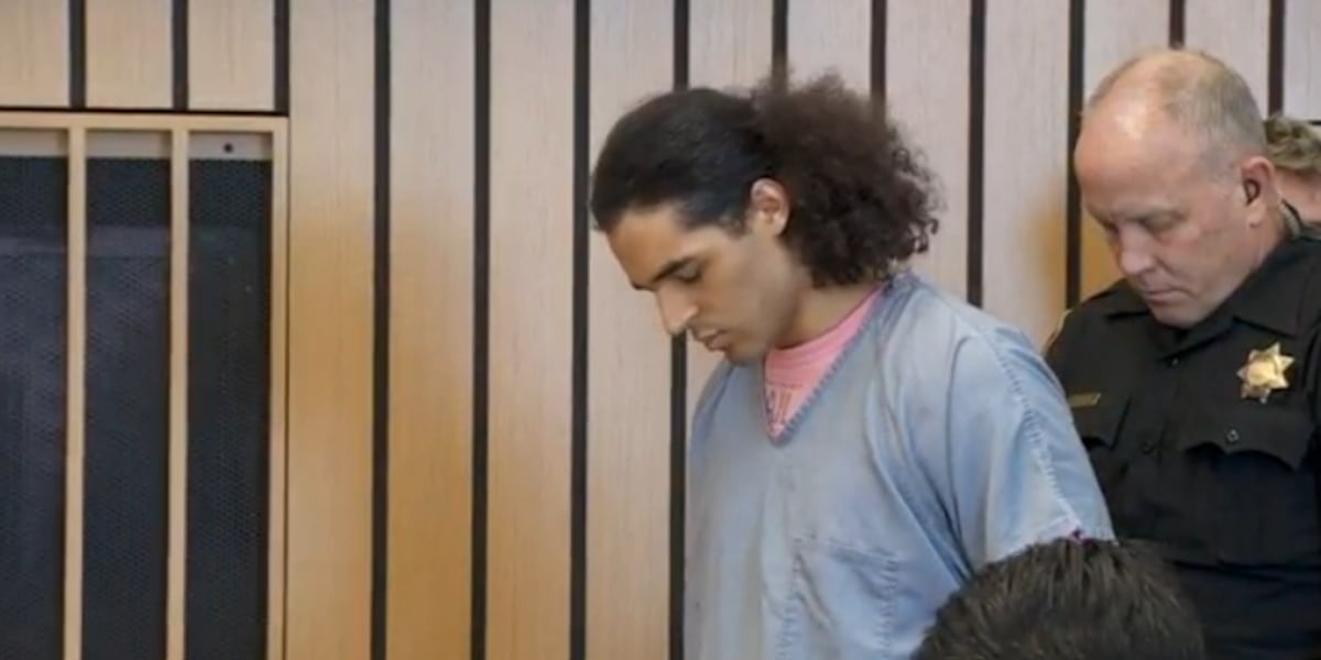Former PSU football player pleads guilty to killing girlfriend [Video]