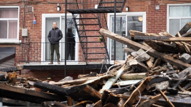 Montreal’s vacant buildings keep burning down despite efforts to quell the fires [Video]