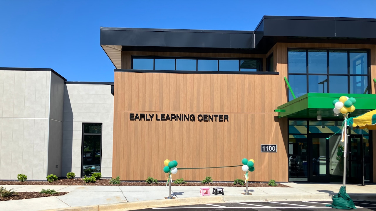 UAB opens new child care center for employees. Its already at capacity [Video]