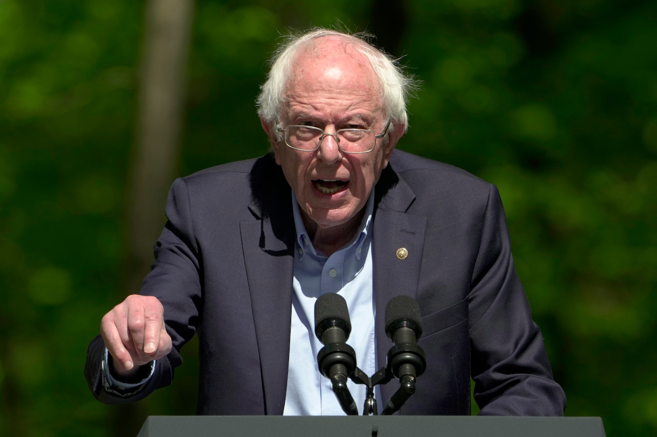 Vermont Sen. Bernie Sanders backs bill eliminating medical debt [Video]