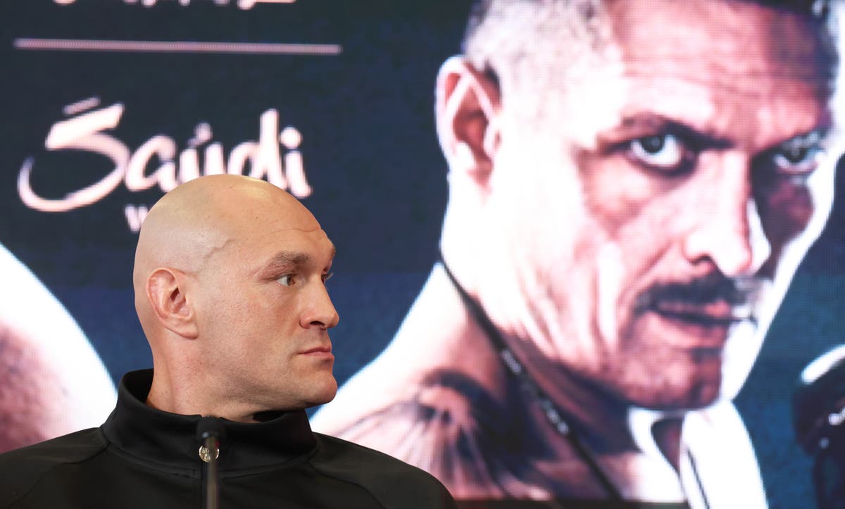 Tyson Fury aims dig at Anthony Joshua ahead of undisputed clash with Oleksandr Usyk [Video]