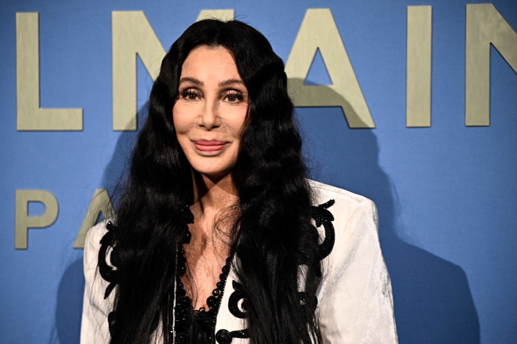 Cher and Son Elijah Allman’s Conservatorship Hearing Delayed as Judge Greenlights Singer’s Appeal [Video]