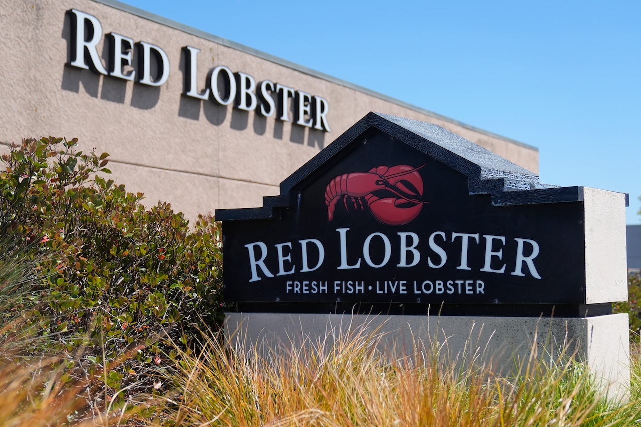 Red Lobster files for Chapter 11 bankruptcy after suddenly closing 88 locations [Video]