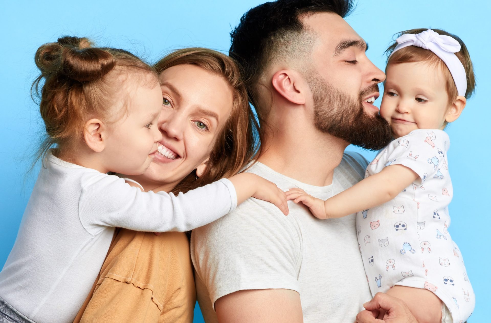 Company Introduces Fully Paid Gender-Neutral Parental Leave [Video]