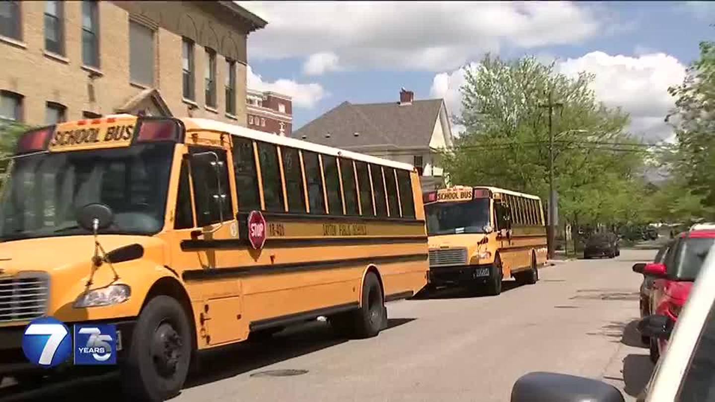 Local school district unveils new transportation plan that will impact thousands of families  WHIO TV 7 and WHIO Radio [Video]