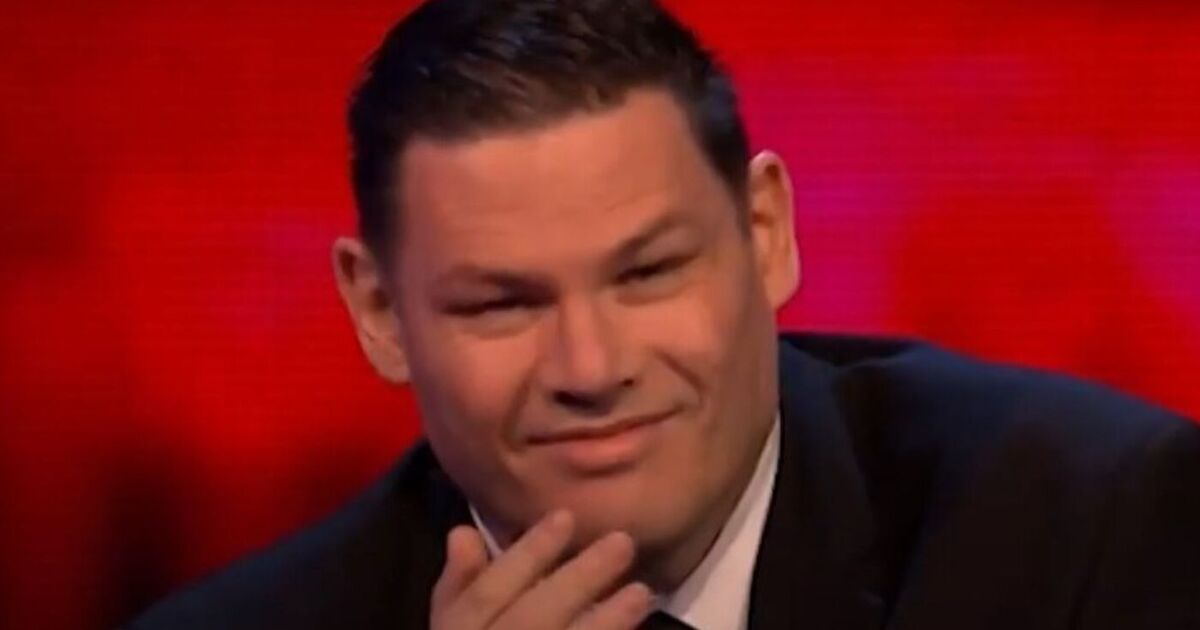The Chase’s Mark Labbett puts head in his hands after player makes grave 50k mistake | TV & Radio | Showbiz & TV [Video]