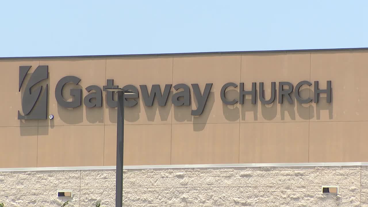 4 Gateway Church elders to take leave of absence during investigation into abuse claims [Video]