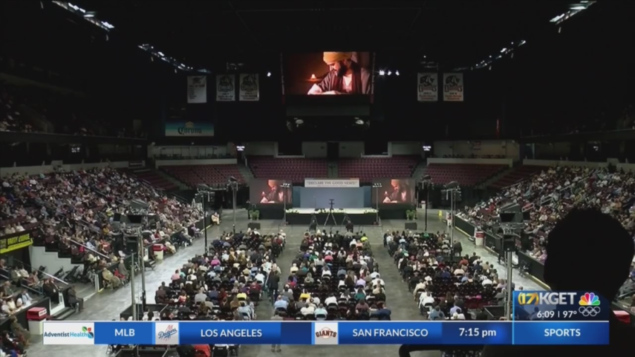 Jehovahs Witnesses convention in Bakersfield continues after 25 years [Video]