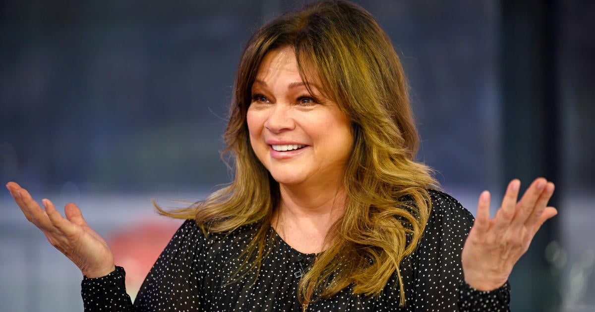 Valerie Bertinelli ‘Learning to Trust Again’ with New Boyfriend [Video]