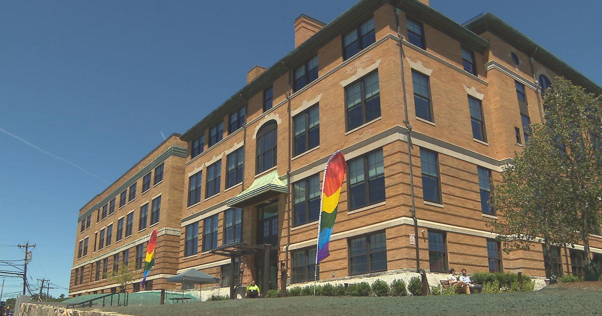 Senior LGBTQ+-friendly housing complex in Boston opens its doors [Video]