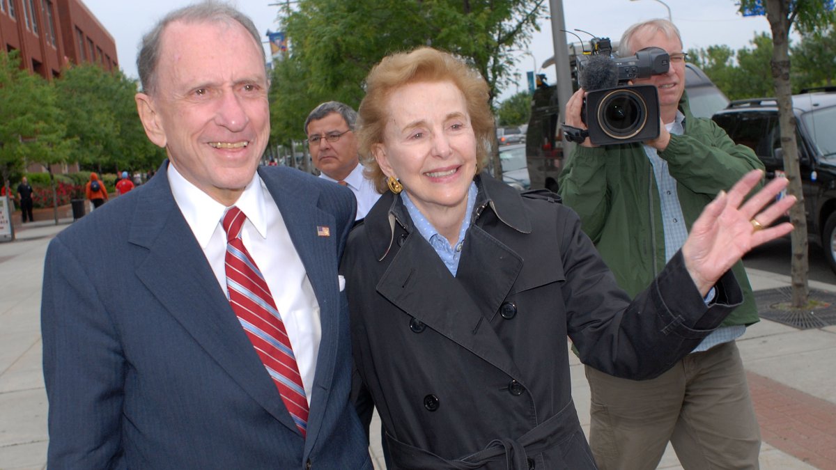 Joan Specter  Philly councilperson, wife of Arlen Specter  dies at 90  NBC10 Philadelphia [Video]
