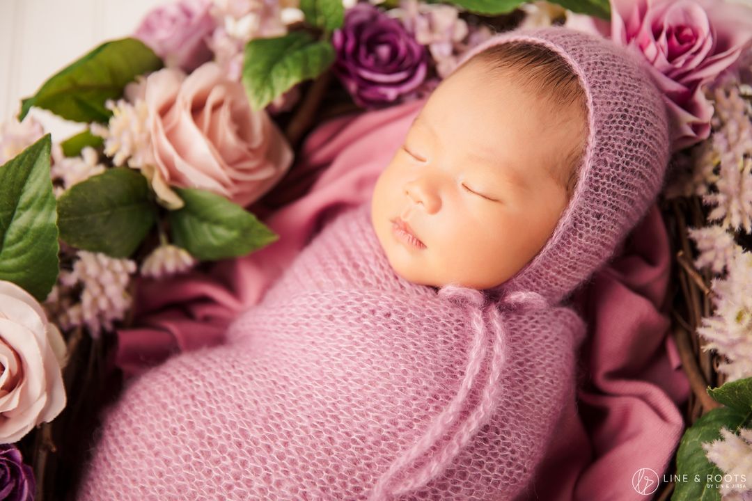 Newborn Photography Tips for Great Baby Photos [Video]