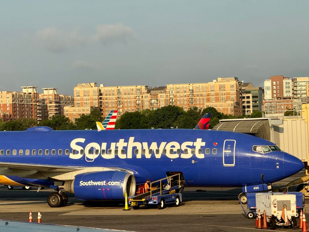 Southwest Airlines Ends Open Seating [Video]
